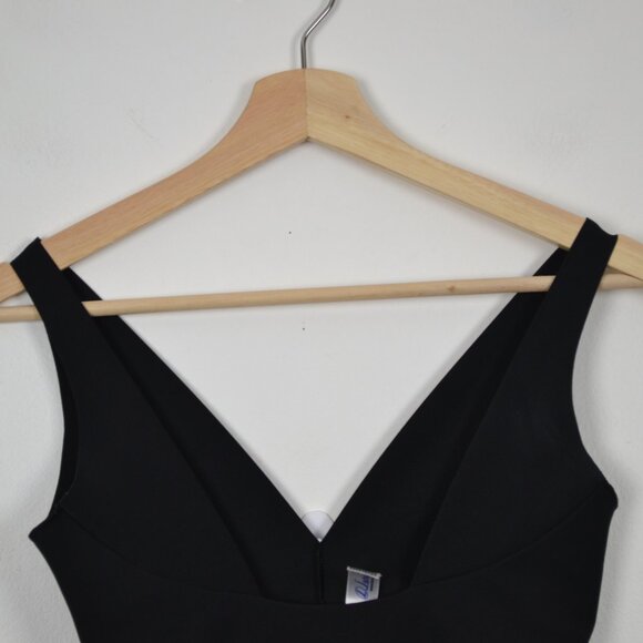 Leonisa Intimate & Sleepware Undetectable Step In Mid Thigh Body Shaper Size S - Picture 3 of 9